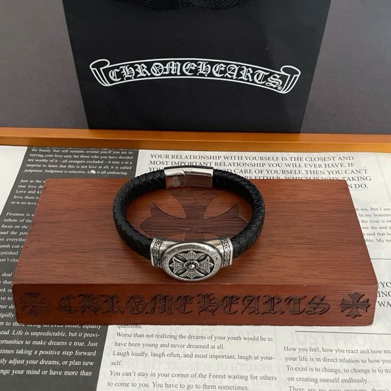 Ch*0me He**ts bracelets